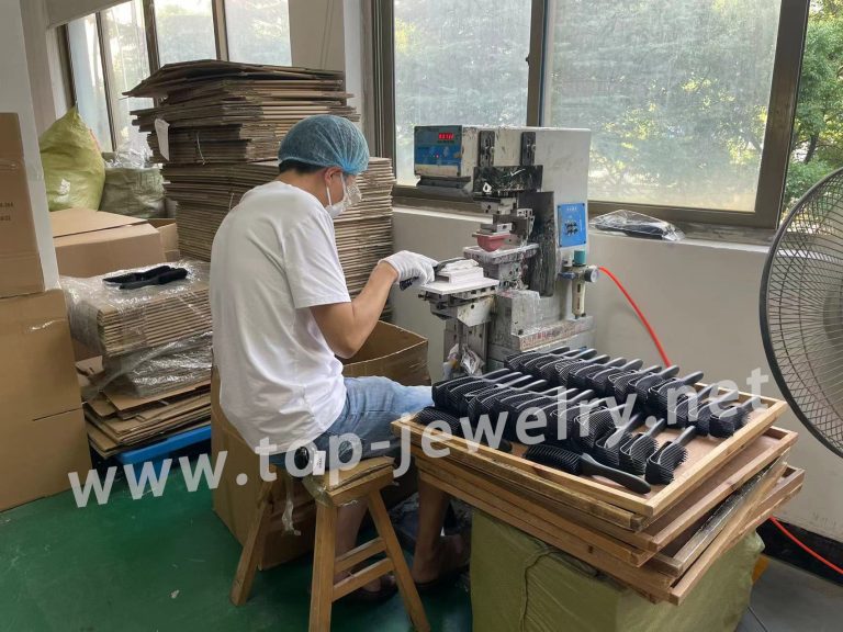 Silk-screen printing work shop-2