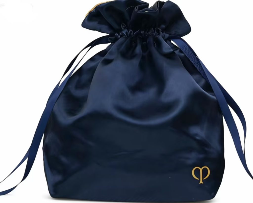 Need a velvet drawstring makeup bag with understated luxury for your brand?